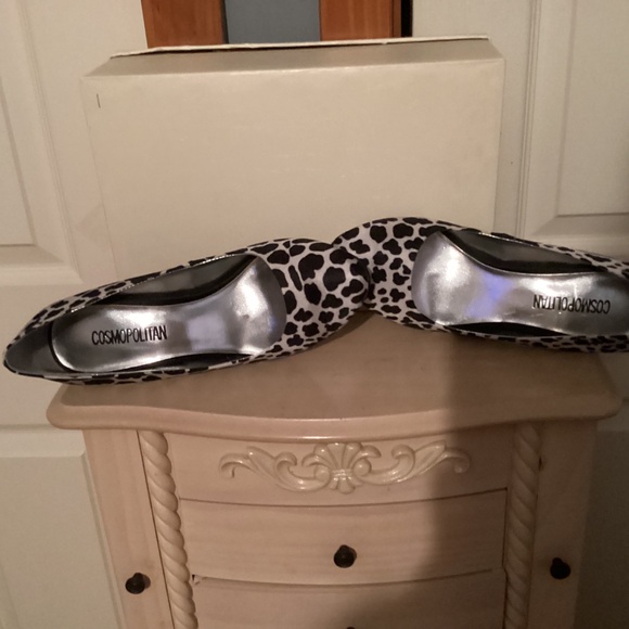 Cosmopolitan Stilettos - Picture 3 of 3